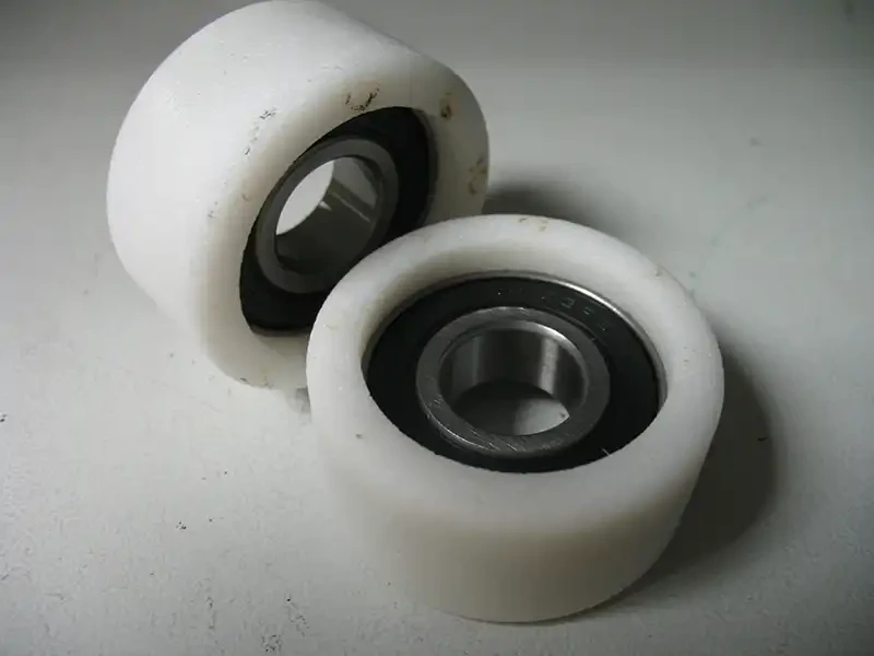 F1 Ролик поворотного стола SBA0004851